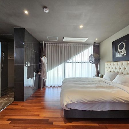 Jeju Hotel Scarboro Seogwipo Eksteriør billede