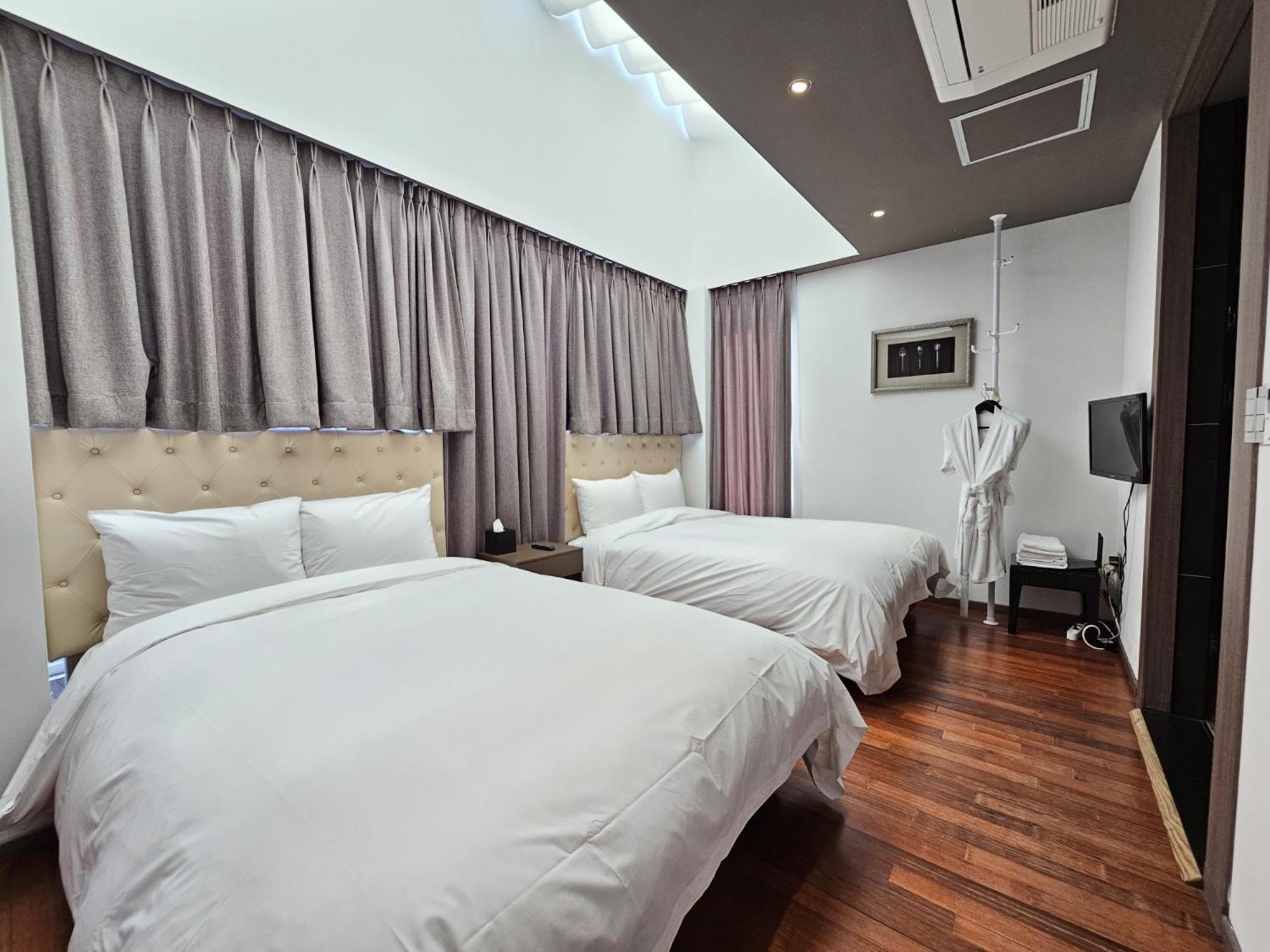 Jeju Hotel Scarboro Seogwipo Eksteriør billede