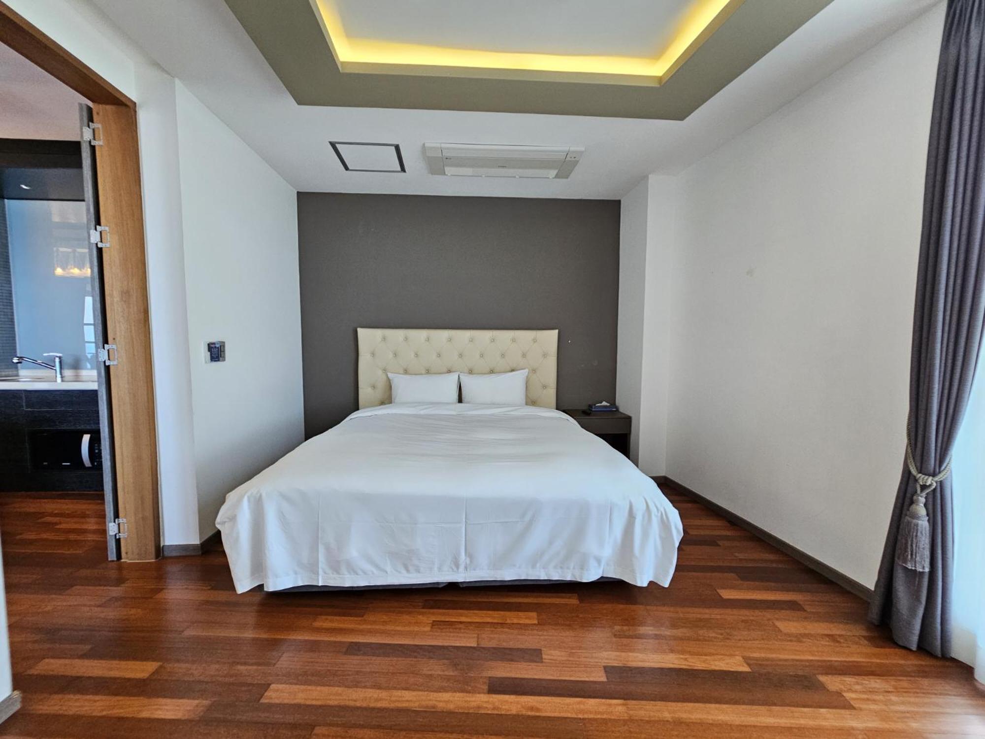 Jeju Hotel Scarboro Seogwipo Eksteriør billede