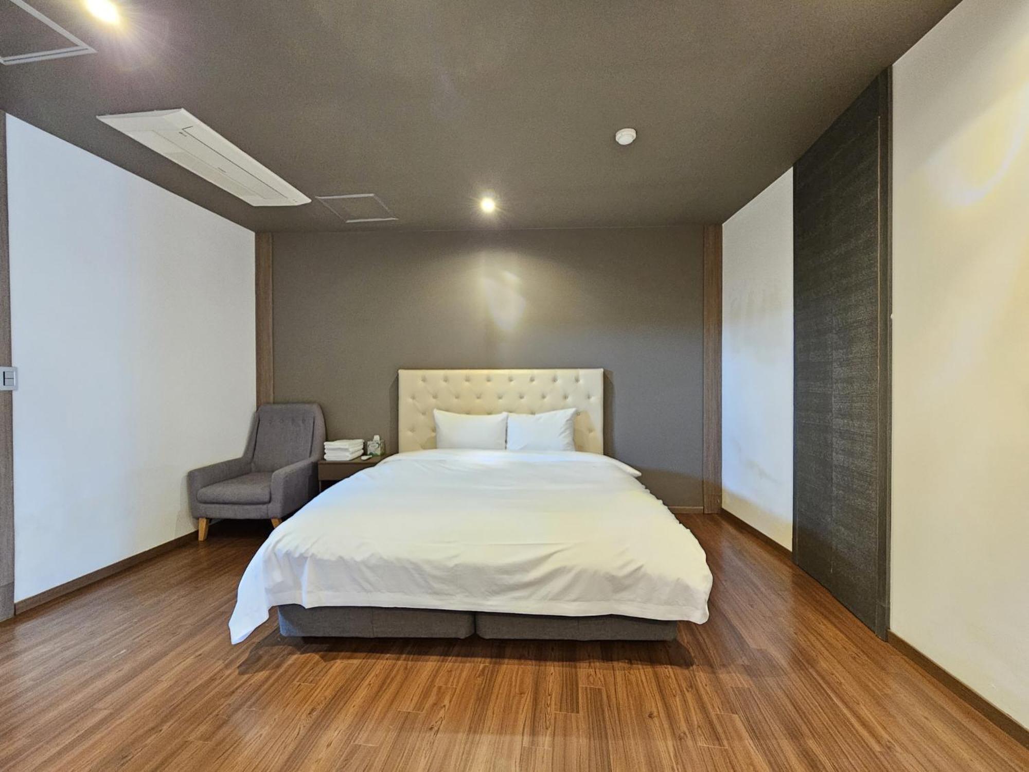Jeju Hotel Scarboro Seogwipo Eksteriør billede