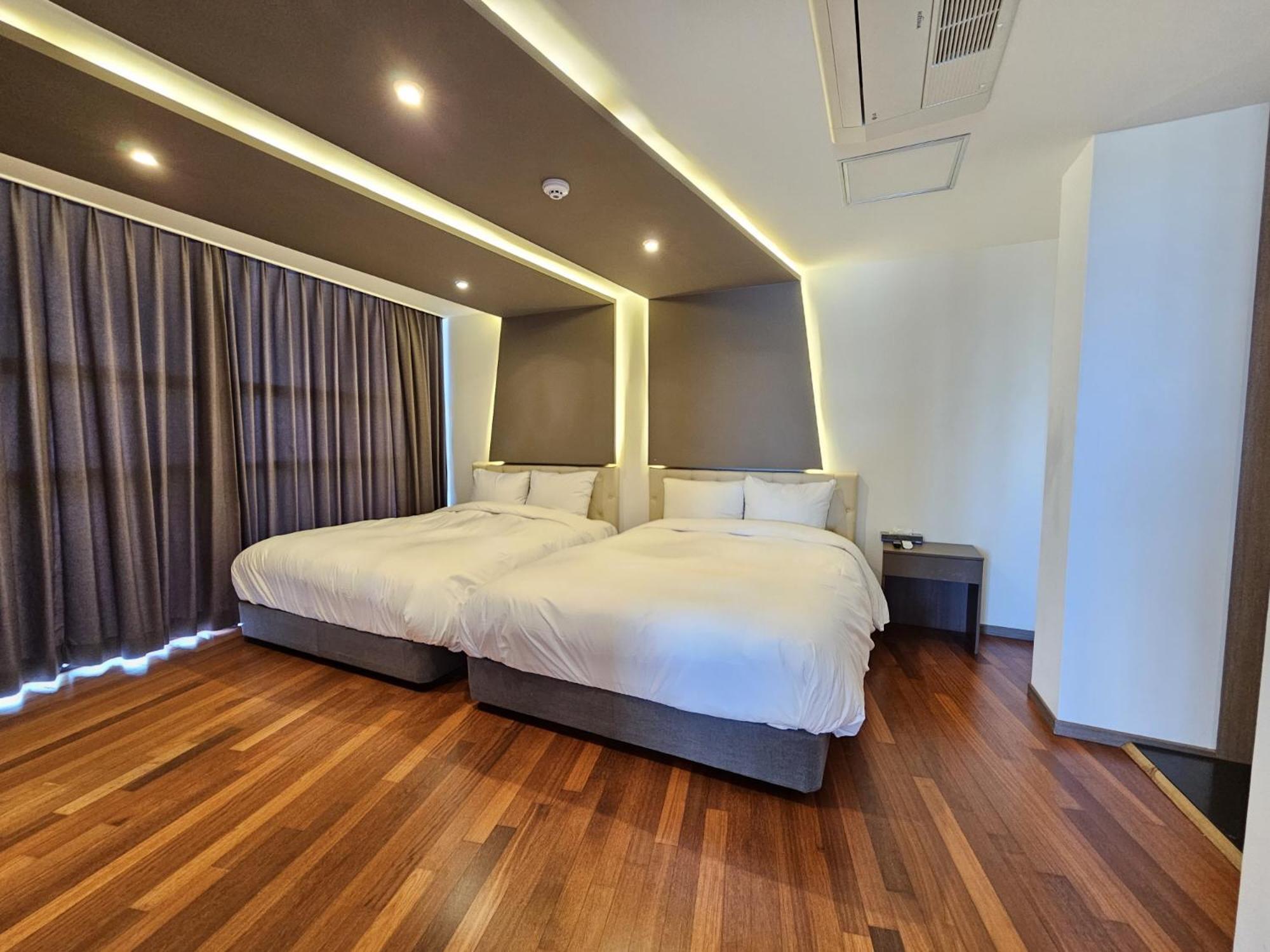 Jeju Hotel Scarboro Seogwipo Eksteriør billede