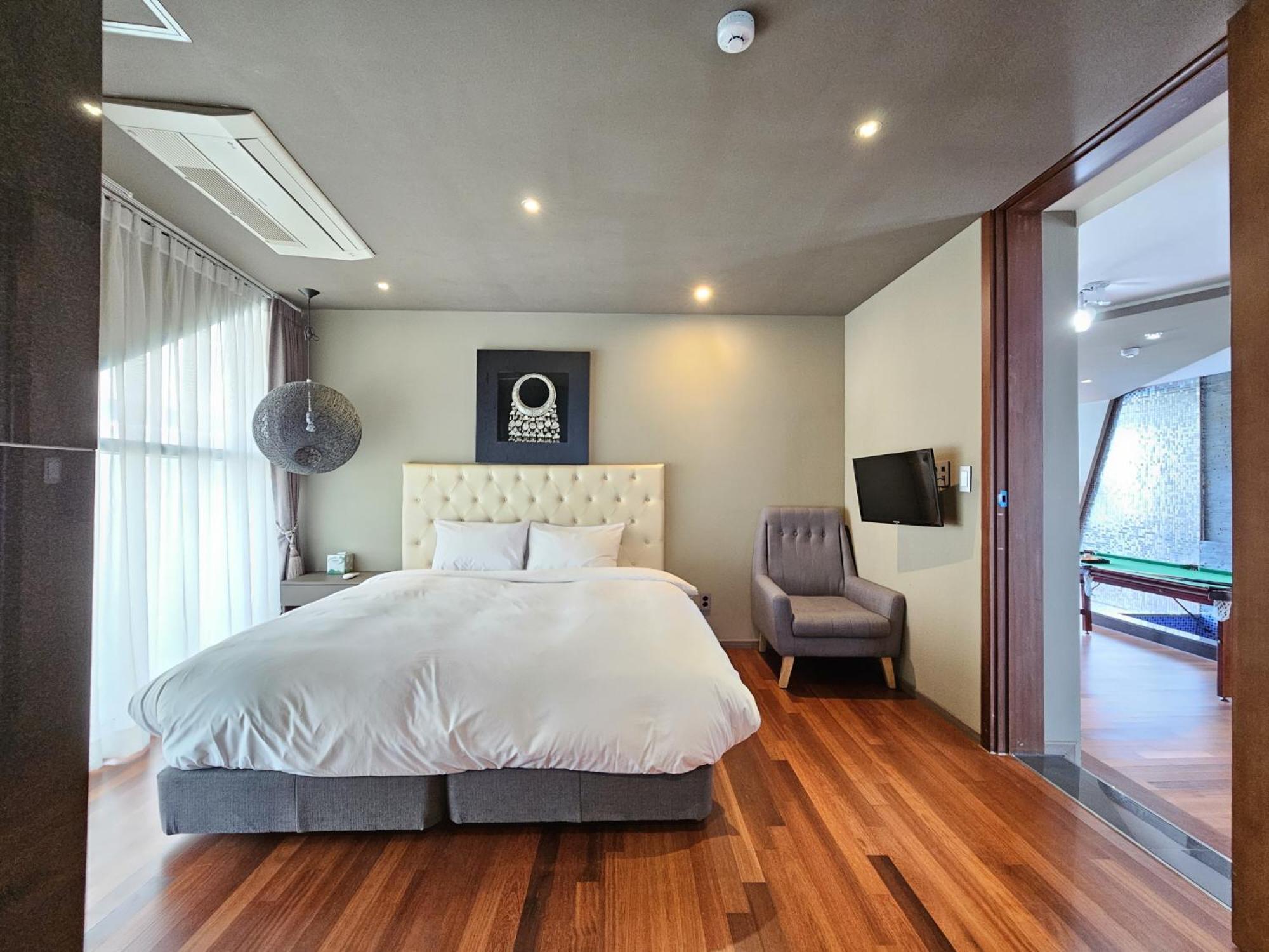 Jeju Hotel Scarboro Seogwipo Eksteriør billede