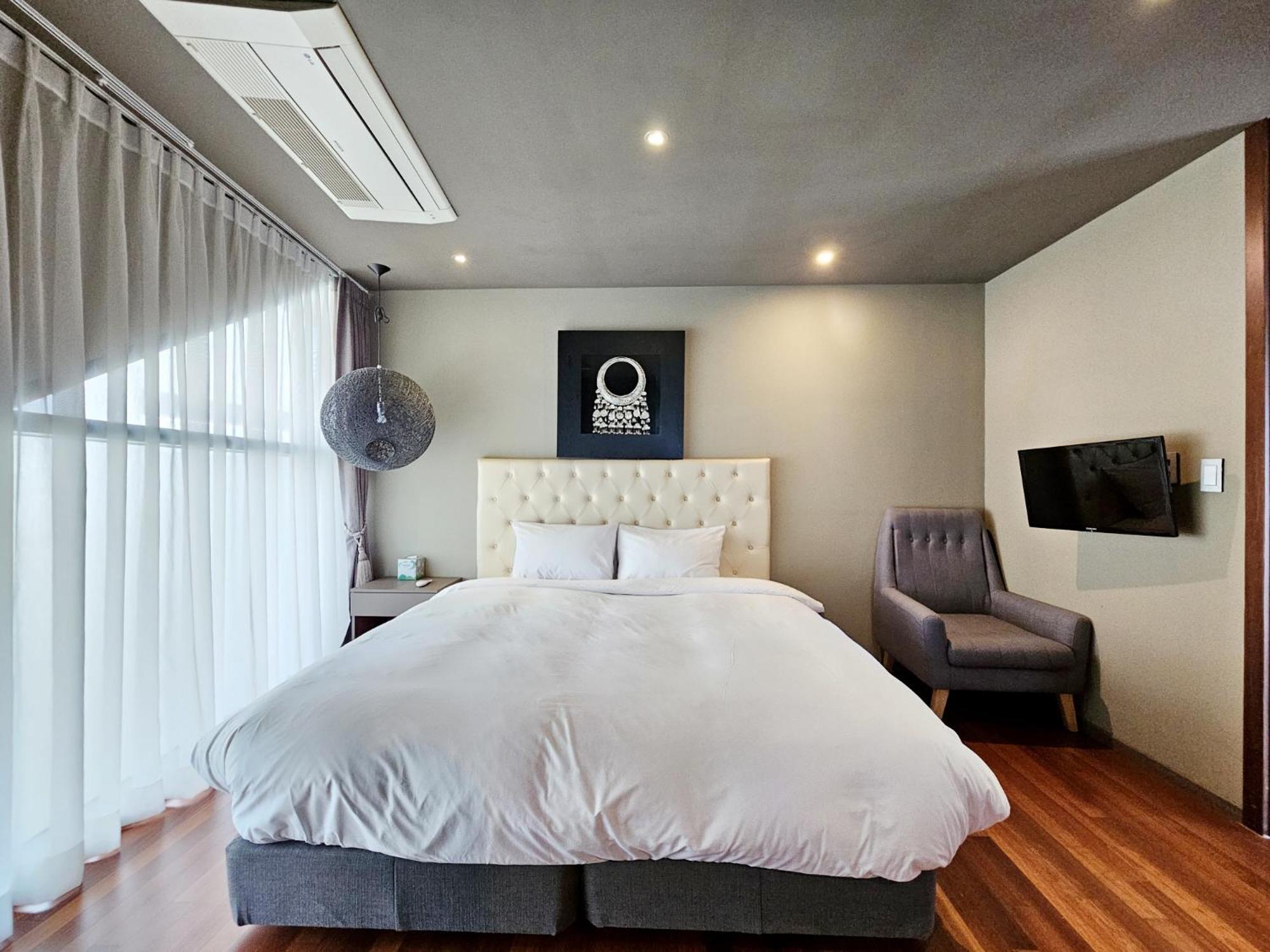 Jeju Hotel Scarboro Seogwipo Eksteriør billede